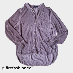 14) 23 X 29 Velvet Heart Lavender Purple Button-Up Blouse Large